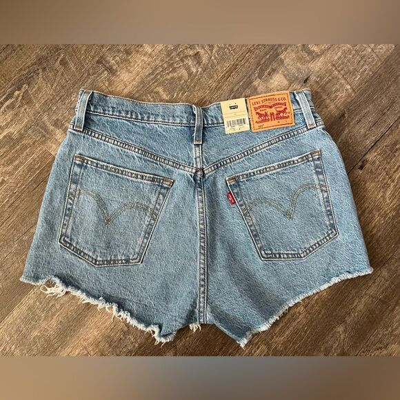 Levi's 501 Original Jean Distressed Shorts-Size 30 - Picture 2 of 7